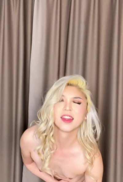 I'll put a smile on your face ten miles wide.