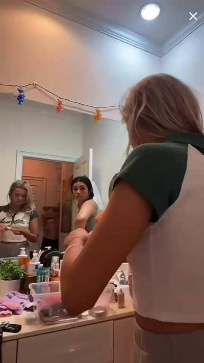 Nipple \ Nipples \ Nipslip \ slip \ tiktok \ ig instagram [JOIN]