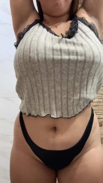 Thick and toned 💦