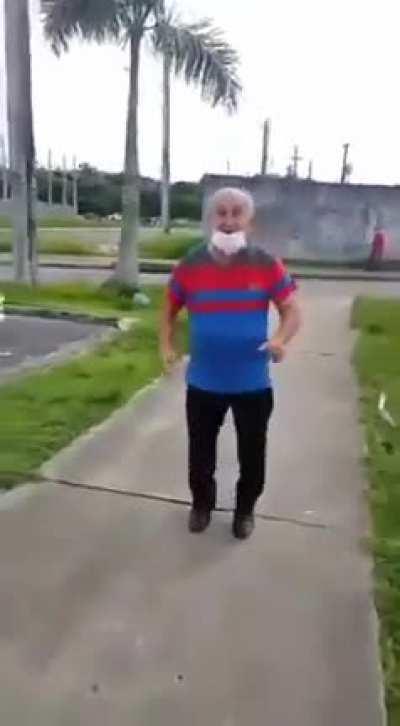 Em cima em cima em baixo em baixo