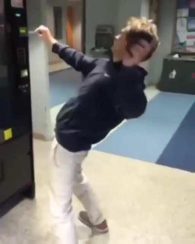 Dude just wants a L7