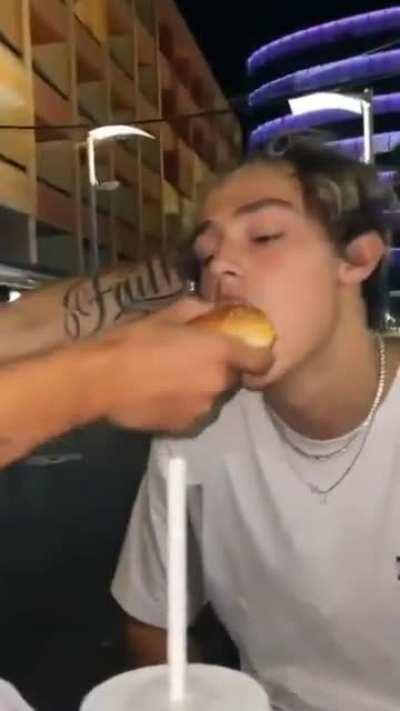 Need someone to feed me like that