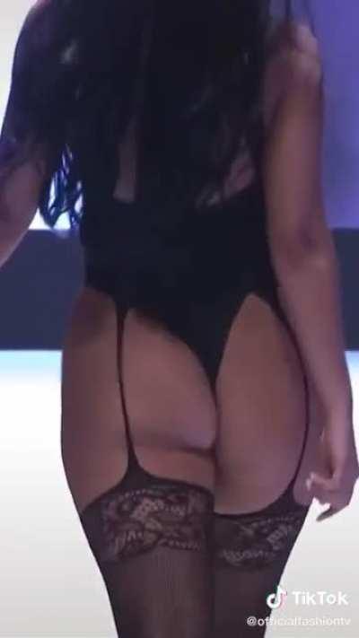 thick busty asian w/ nice ass in lingerie