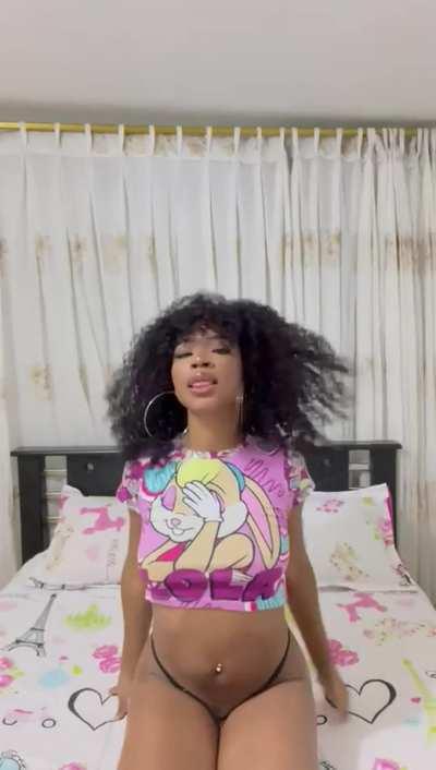 on all fours for you babe