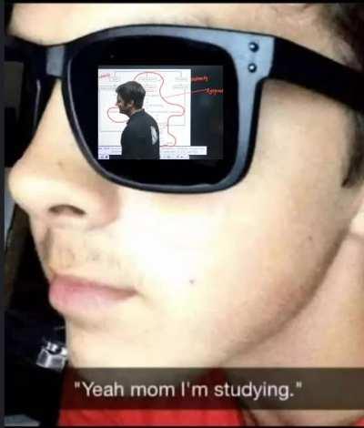 Haan mummy physics wallah se free me padh raha hu