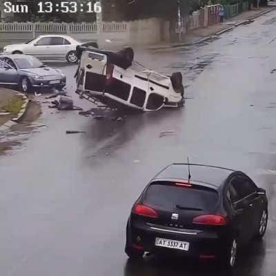 Speeding up in an intersection on a wet road WCGW