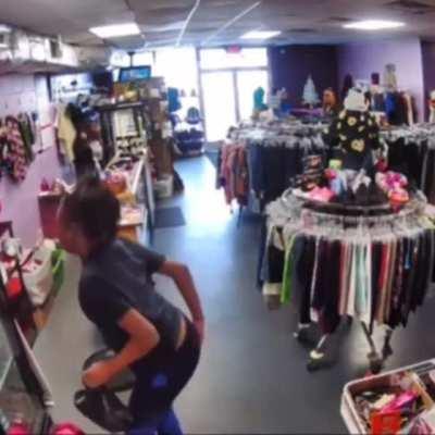 Why did this lady just expect the owner to ignore this?