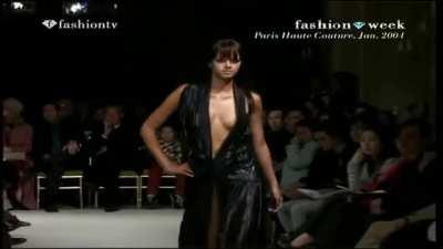 Busting out at Miami fashion week (x-post from /r/NakedOnStage/)