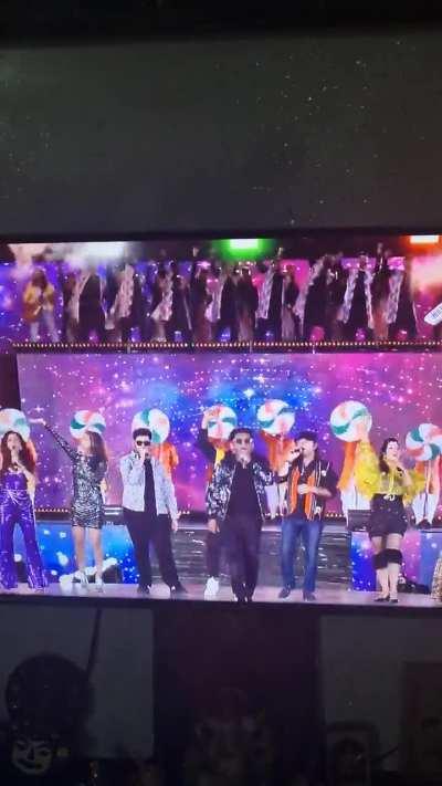Ipl ceremony ended with this  beautiful song ☺️