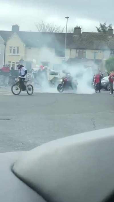 Anti-Social Behaviour in Ballyfermot this morning during and after a funeral. 3 more videos in the comments.