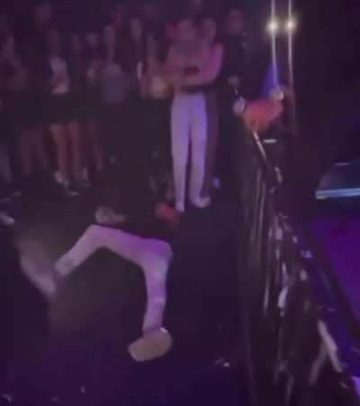 Throwing gang signs at rapper gone wrong