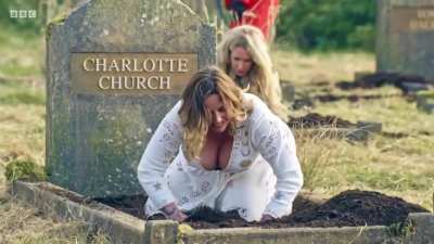 Charlotte Church : Traitors