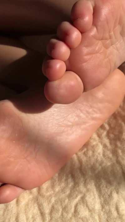Rate my first feet video honestly