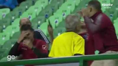 Finalmente algo divertido de se ver com 