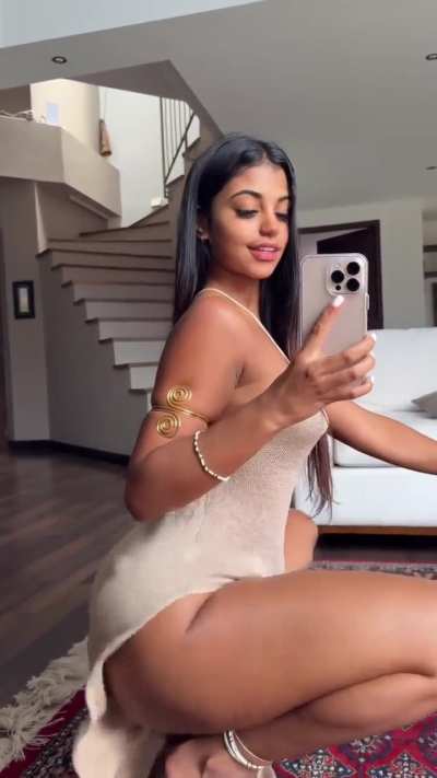 Julieth Díaz - Juliethfl (link en comentarios)