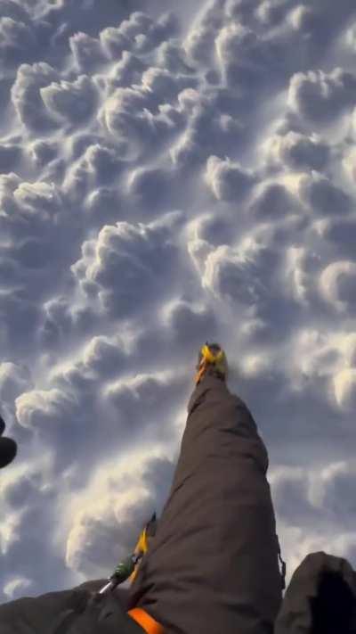 Walking on clouds atop Ecuador’s tallest peak: Volcán Chimborazo — 6,286 metres / 20,623 feet