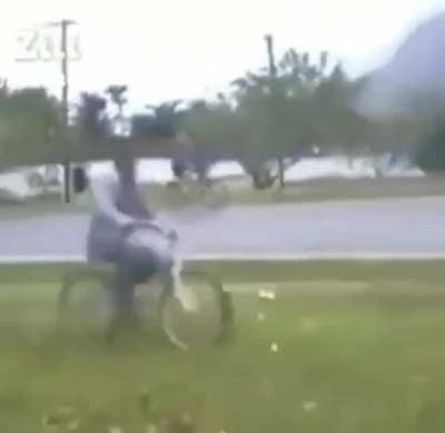 WCGW not paying attention