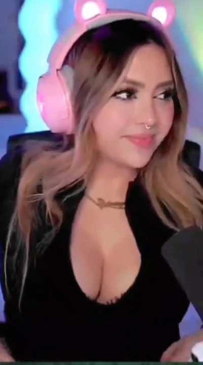 Tetas tetas tetas 