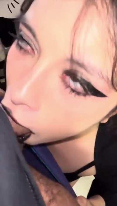 I need a trainer to help teach me how to put it all the way in 🥺🫶