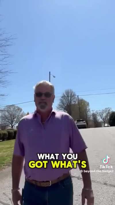 Boomer crashes out in public and gets arrested