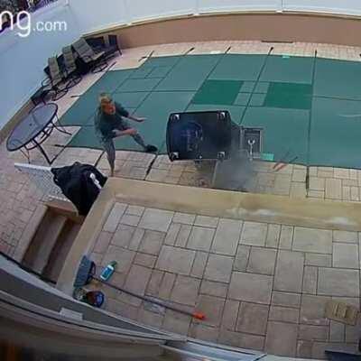 This crappy grill placement