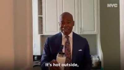 STAY HYDRATED YALL! 🤓