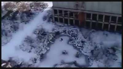 Russian dudes bungee jumping