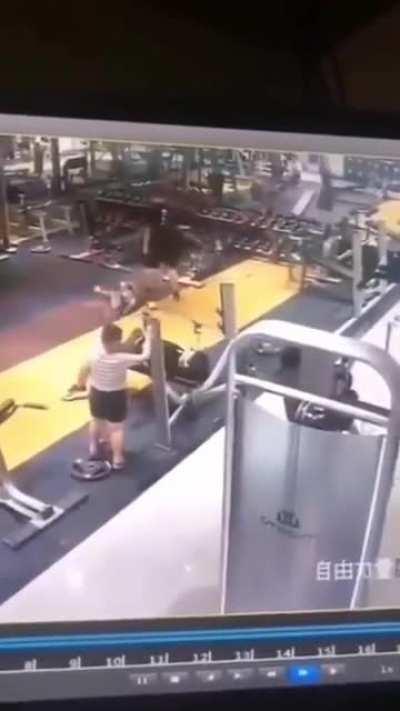 Little Fcker nearly injured the Guy in the gym