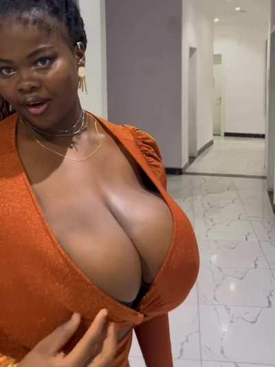 Chioma is a walking trophy (and a walking set of tits)
