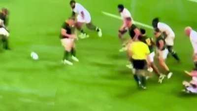 Farrell’s cheeky knee-up.