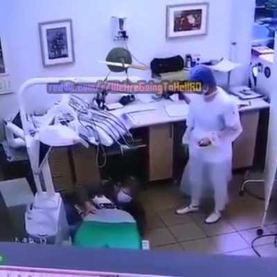 Cand te duci prima data la dentist