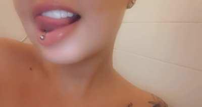 I'll suck your balls until you can't take it anymore