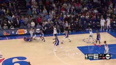 [Highlight] Tobias Harris hits the go-ahead corner triple, Ja Morant misses the layup and some chaos results in Embiid getting a transition dunk to make it a 3 point game