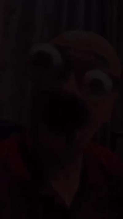 Funny singing old man while he's glitching