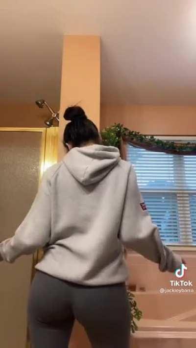 jackieybarranew - Video #7259