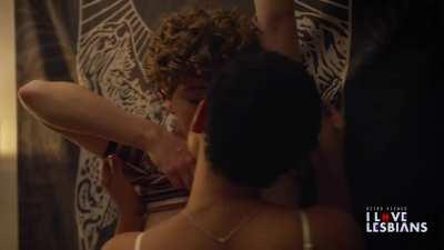 Retro Scenes: Kiersey Clemons & Kenzie Elizabeth - 