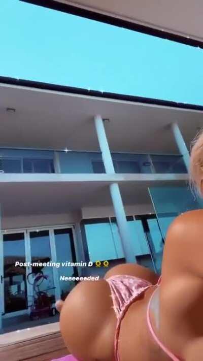 Not the only D she needs 🥵