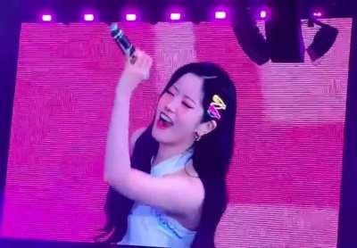 220516 Misayeon Twitter Update - Dahyun: “TODAY I AM THE HAPPIEST GIRL IN THE WORLD”