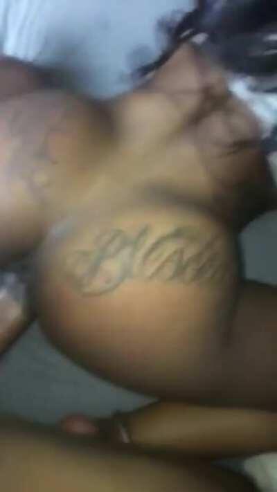 SARAH BANKS 🔥 (copy this title if link doesn’t appear in comments) 👉🏾  