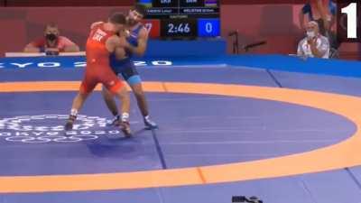 Ura nage counter to seoi nage in Greco Roman wrestling