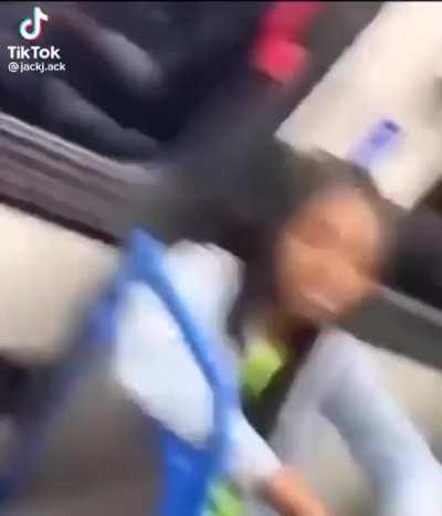 Trying to talk to people in a dream be like