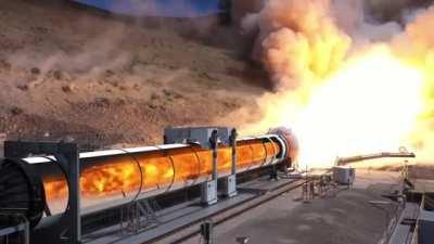 Look inside NASAs Solid Rocket Booster (SRB) for the Space Launch System Artemis program. SRBs actually burn from the middle instead of the bottom.