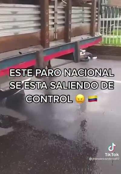 El paro ha llegado muy lejos, no lo puedo creer 😓