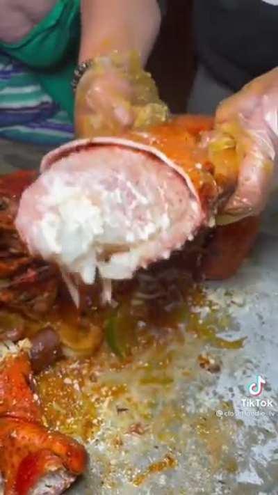 Absolute Unit of a Claw