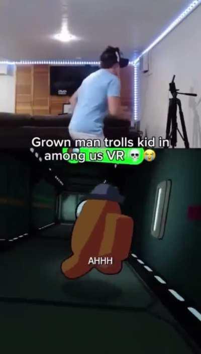 Grown man trolls child in amongus us vr