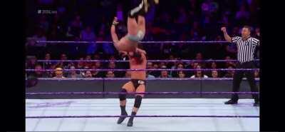 My favorite Roderick Strong finish. Jumping Knee + BackBreaker transitioned into The End Of Heartache on Kalisto • 205 Live (02.27.2018)