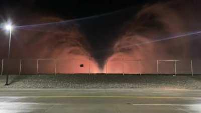 “Caution wake turbulence, arrived Boeing 767”