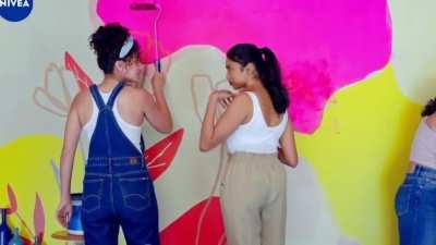 Tapsee and unknown bitch 👅👅