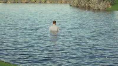 [PGA 2K21] Uhh, land is this way... buddy? You okay?