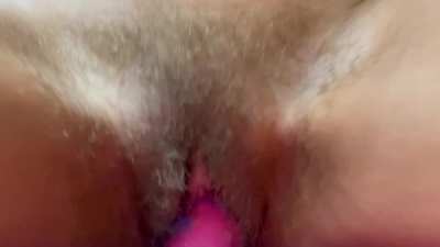 [I] closeup of my little pussy getting knotted